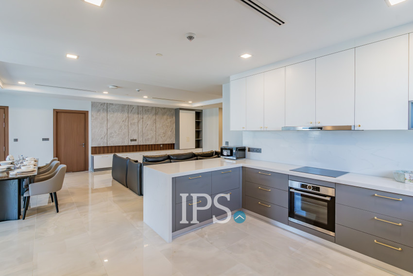 4 Bedroom Serviced Apartment For Rent - BKK1, Phnom Penh