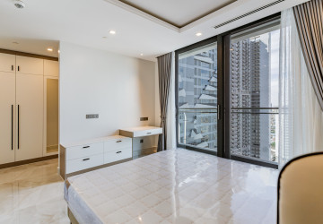 4 Bedroom Serviced Apartment For Rent - BKK1, Phnom Penh thumbnail