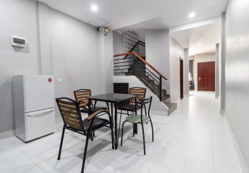 2 Bedroom Flat For Rent - Melbourne Residence, Sra Ngae, Siem Reap thumbnail