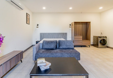 50 Sqm Studio Apartment For Rent - Chakto Mukh, Phnom Penh thumbnail