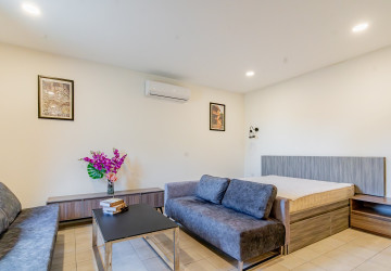 50 Sqm Studio Apartment For Rent - Chakto Mukh, Phnom Penh thumbnail