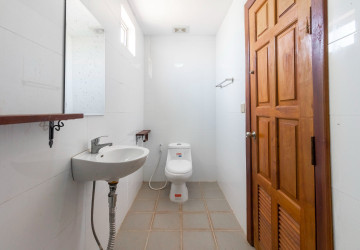 4 Bedroom House For Rent - Svay Dangkum, Siem Reap thumbnail