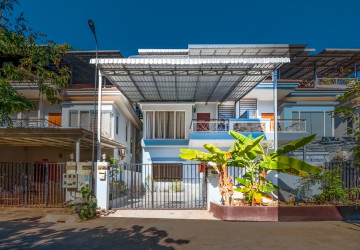 4 Bedroom House For Rent - Svay Dangkum, Siem Reap thumbnail