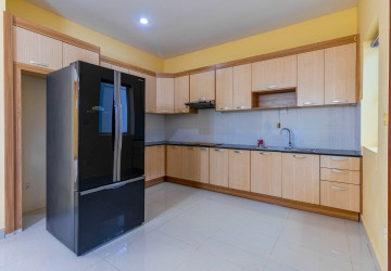 4 Bedroom House For Rent - Svay Dangkum, Siem Reap thumbnail