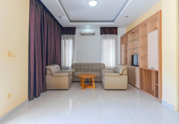4 Bedroom House For Rent - Svay Dangkum, Siem Reap thumbnail