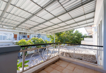 4 Bedroom House For Rent - Svay Dangkum, Siem Reap thumbnail