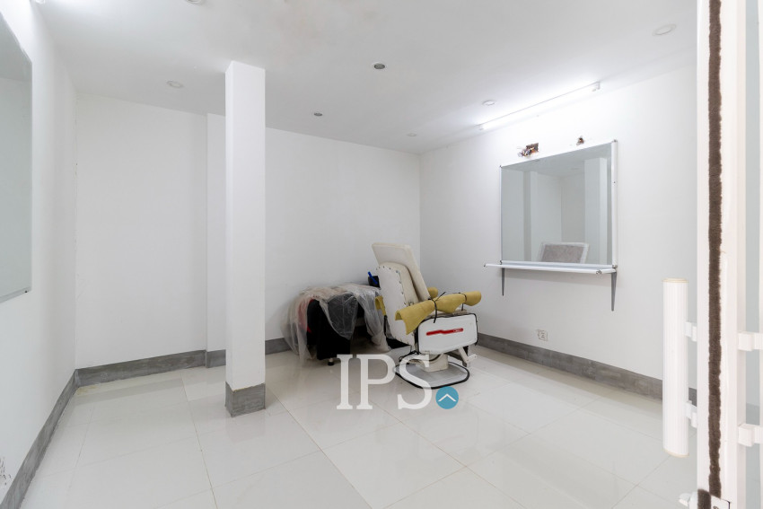 5 Bedroom Shophouse For Rent - Melbourne Residence, Sra Ngae, Siem Reap