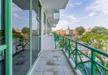2 Bedroom Serviced Apartment For Rent - Chakto Mukh, Phnom Penh thumbnail