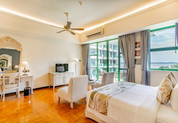 56 Sqm Serviced Apartment For Rent - Chakto Mukh, Phnom Penh thumbnail