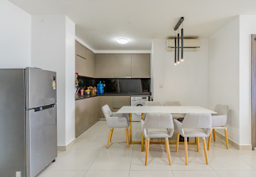 3 Bedroom Condo For Rent - The Peak, Tonle Bassac, Phnom Penh thumbnail