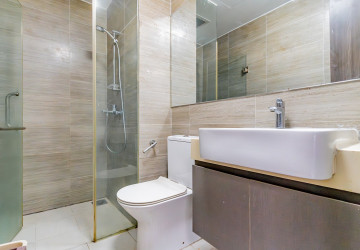 3 Bedroom Condo For Rent - The Peak, Tonle Bassac, Phnom Penh thumbnail