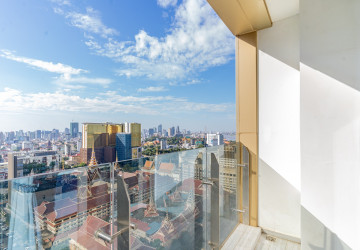 3 Bedroom Condo For Rent - The Peak, Tonle Bassac, Phnom Penh thumbnail