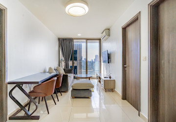3 Bedroom Condo For Rent - The Peak, Tonle Bassac, Phnom Penh thumbnail