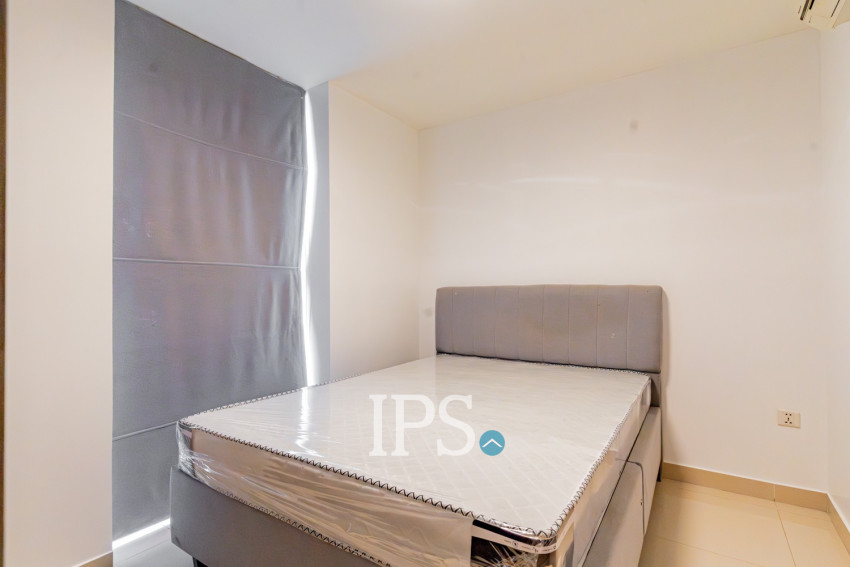 3 Bedroom Condo For Rent - The Peak, Tonle Bassac, Phnom Penh