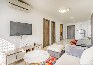 3 Bedroom Condo For Rent - The Peak, Tonle Bassac, Phnom Penh thumbnail