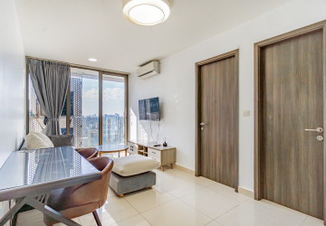 3 Bedroom Condo For Rent - The Peak, Tonle Bassac, Phnom Penh thumbnail