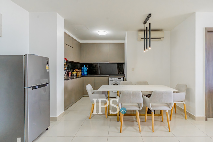 3 Bedroom Condo For Rent - The Peak, Tonle Bassac, Phnom Penh