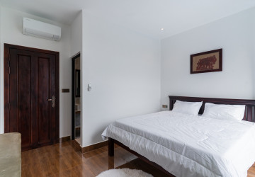 11 Unit Apartment Building For Sale - Svay Dangkum, Siem Reap thumbnail