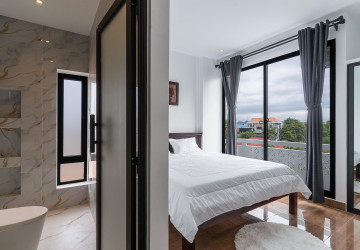 11 Unit Apartment Building For Sale - Svay Dangkum, Siem Reap thumbnail