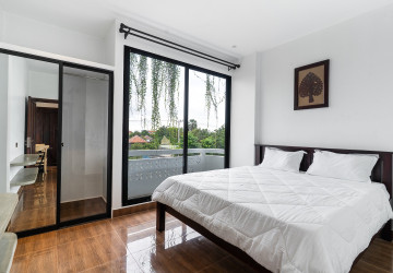 11 Unit Apartment Building For Sale - Svay Dangkum, Siem Reap thumbnail