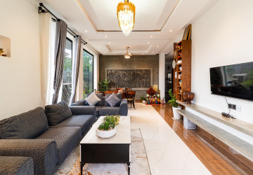 11 Unit Apartment Building For Sale - Svay Dangkum, Siem Reap thumbnail