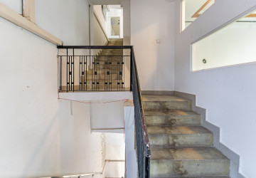 395 Sqm Commercial Building For Rent - BKK1, Phnom Penh thumbnail