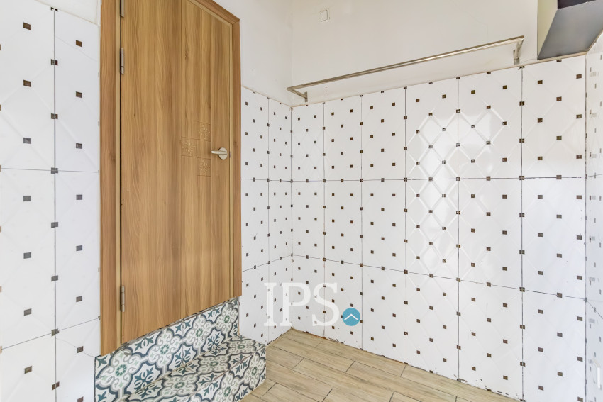 395 Sqm Commercial Building For Rent - BKK1, Phnom Penh