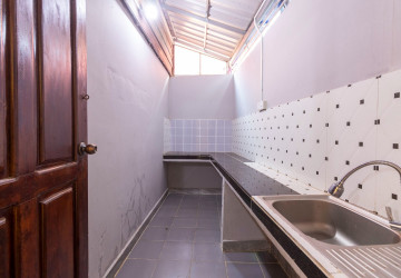 2 Bedroom Shophouse For Rent - Svay Dangkum, Siem Reap thumbnail