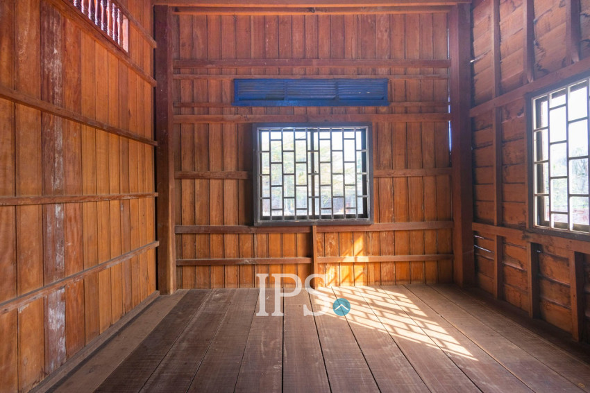 2 Bedroom Shophouse For Rent - Svay Dangkum, Siem Reap