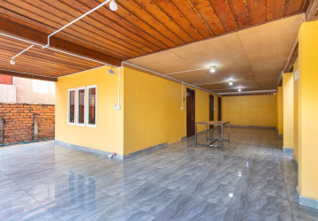 2 Bedroom Shophouse For Rent - Svay Dangkum, Siem Reap thumbnail