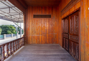 2 Bedroom Shophouse For Rent - Svay Dangkum, Siem Reap thumbnail