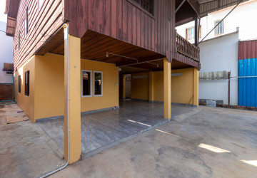 2 Bedroom Shophouse For Rent - Svay Dangkum, Siem Reap thumbnail