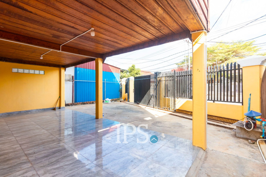 2 Bedroom Shophouse For Rent - Svay Dangkum, Siem Reap