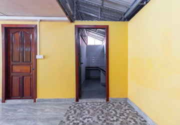 2 Bedroom Shophouse For Rent - Svay Dangkum, Siem Reap thumbnail