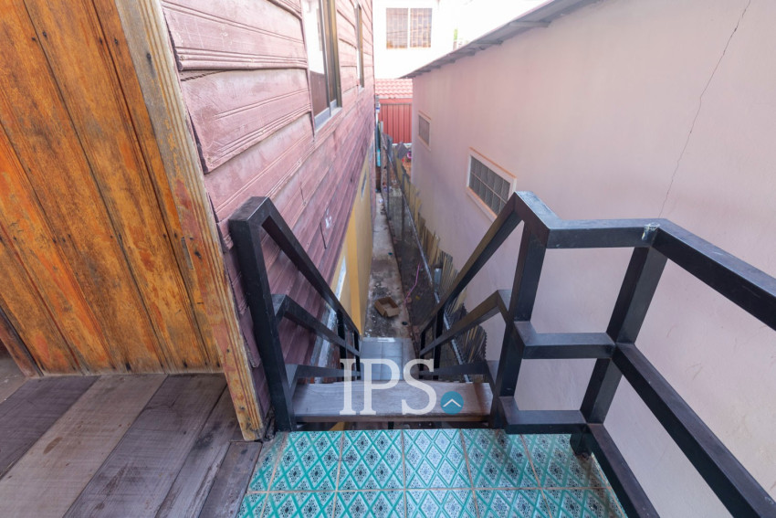 2 Bedroom Shophouse For Rent - Svay Dangkum, Siem Reap