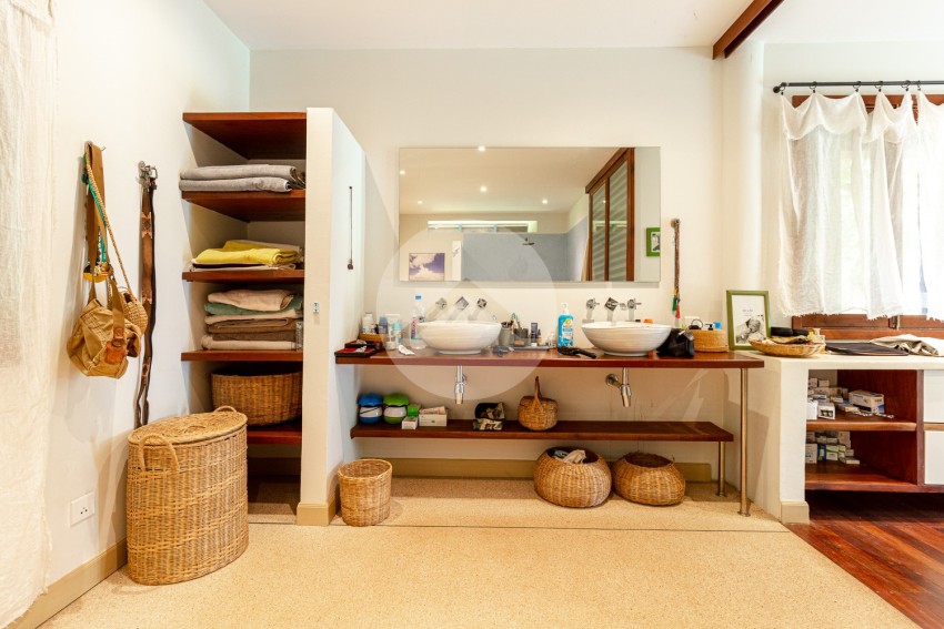 5 Bedroom Luxury Villa For Rent - Svay Dangkum, Siem Reap