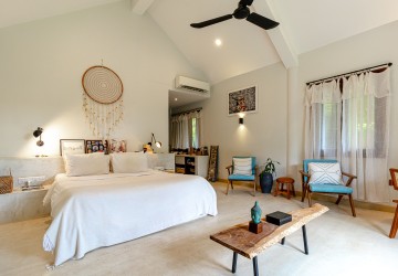 5 Bedroom Luxury Villa For Rent - Svay Dangkum, Siem Reap thumbnail