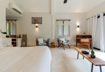 5 Bedroom Luxury Villa For Rent - Svay Dangkum, Siem Reap thumbnail