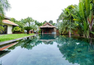 5 Bedroom Luxury Villa For Rent - Svay Dangkum, Siem Reap thumbnail