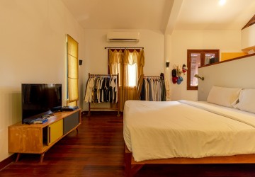 5 Bedroom Luxury Villa For Rent - Svay Dangkum, Siem Reap thumbnail