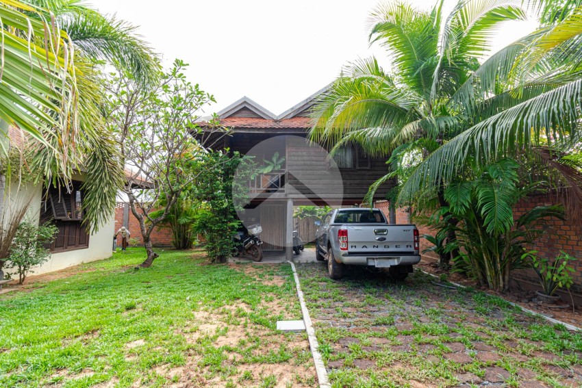 5 Bedroom Luxury Villa For Rent - Svay Dangkum, Siem Reap