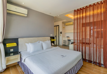 47 Sqm Studio Condo For Rent - Silvertown, BKK1, Phnom Penh thumbnail