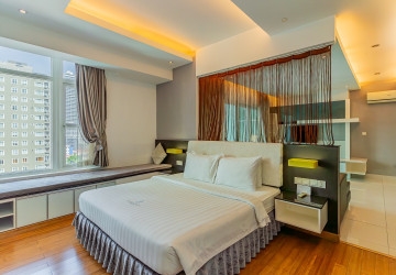 47 Sqm Studio Condo For Rent - Silvertown, BKK1, Phnom Penh thumbnail