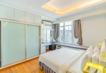 47 Sqm Studio Condo For Rent - Silvertown, BKK1, Phnom Penh thumbnail