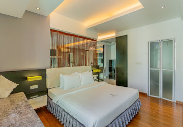 47 Sqm Studio Condo For Rent - Silvertown, BKK1, Phnom Penh thumbnail
