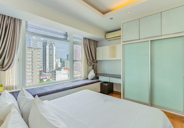 2 Bedroom Condo For Rent - Silvertown, BKK1, Phnom Penh thumbnail