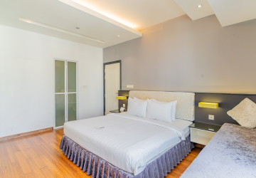 2 Bedroom Condo For Rent - Silvertown, BKK1, Phnom Penh thumbnail
