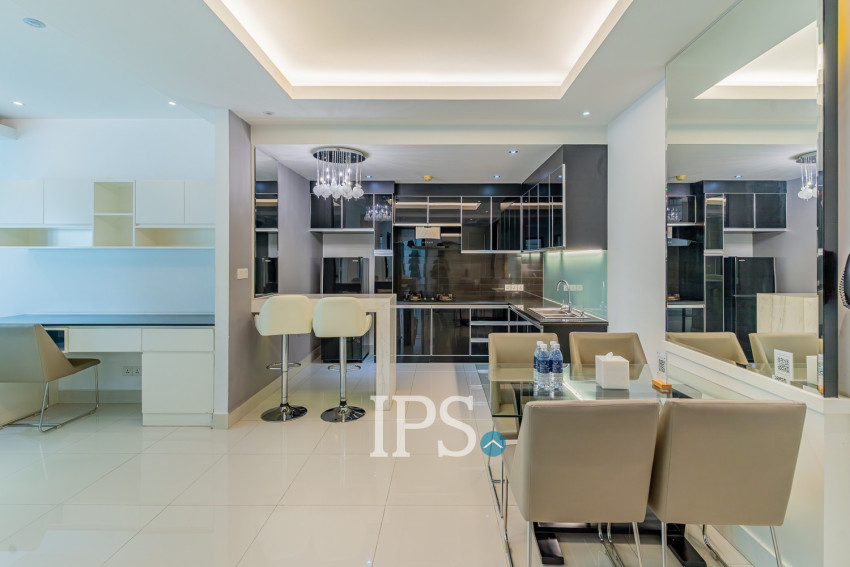 2 Bedroom Condo For Rent - Silvertown, BKK1, Phnom Penh