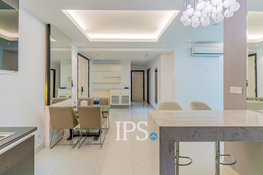 2 Bedroom Condo For Rent - Silvertown, BKK1, Phnom Penh
