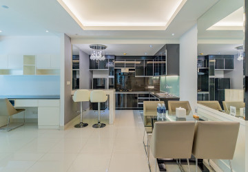2 Bedroom Condo For Rent - Silvertown, BKK1, Phnom Penh thumbnail